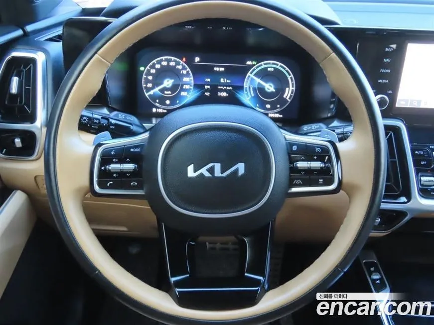 Kia Sorento — фото 9