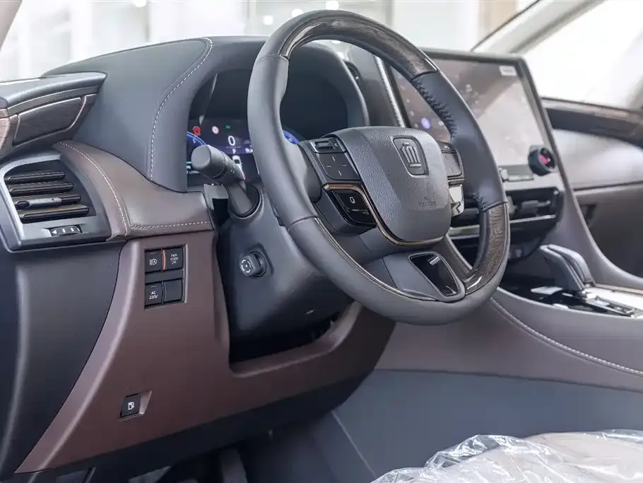 Toyota Vellfire 2024 из CN, фото 10