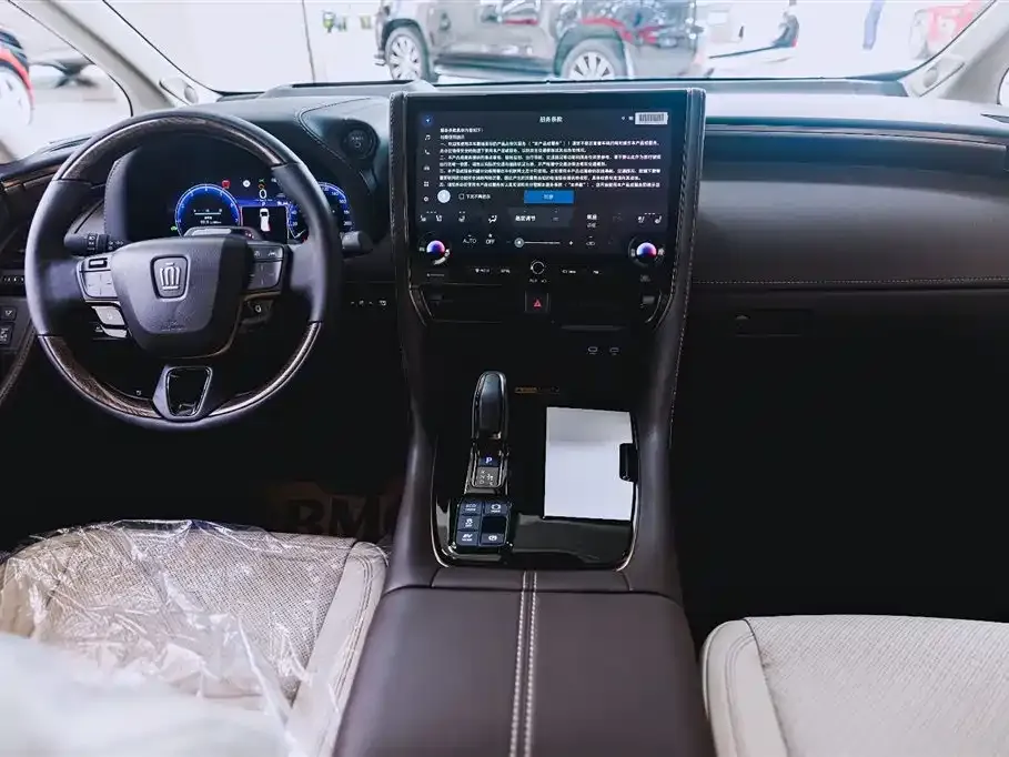Toyota Vellfire 2024 из CN, фото 9