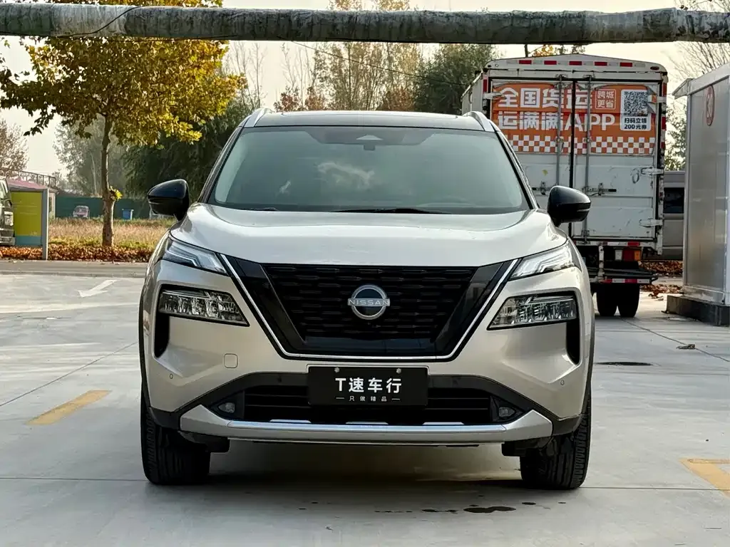 Nissan X-Trail — фото 2
