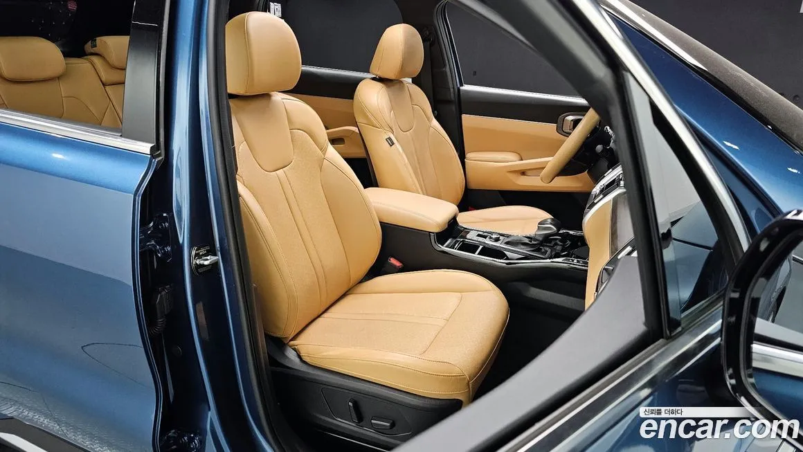Kia Sorento — фото 10