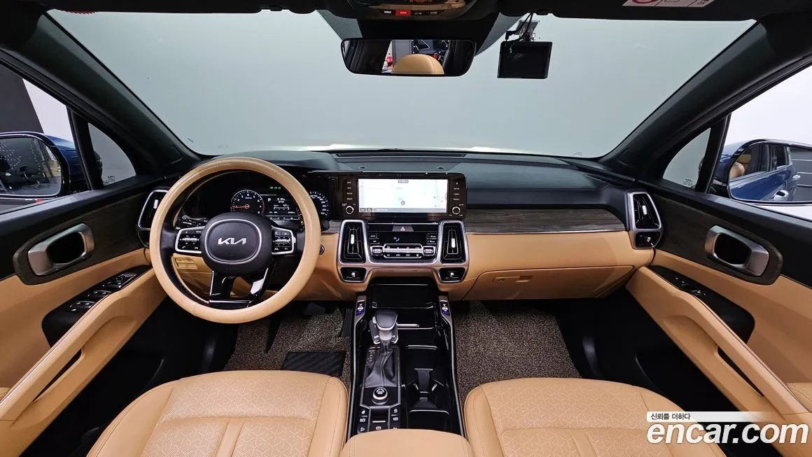 Kia Sorento — фото 7
