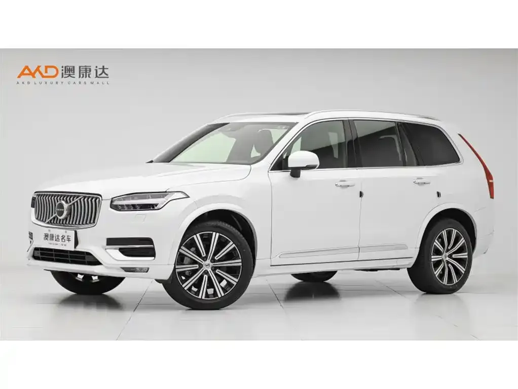 Volvo XC90 — фото 1