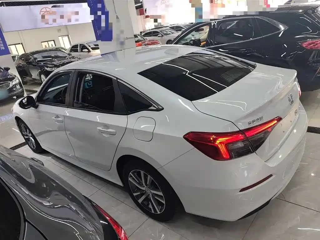 Honda Civic — фото 5