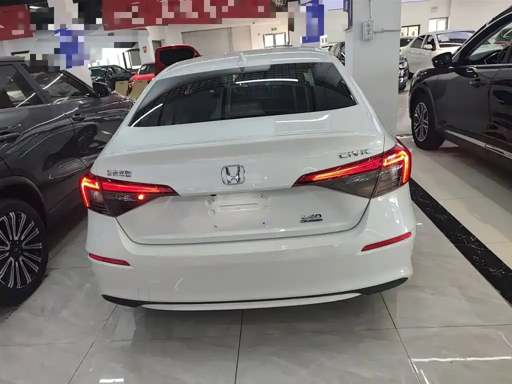 Honda Civic — фото 6