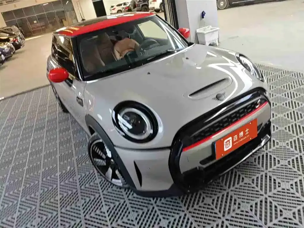 MINI Cooper (3-door) 2024 из CN, фото 3