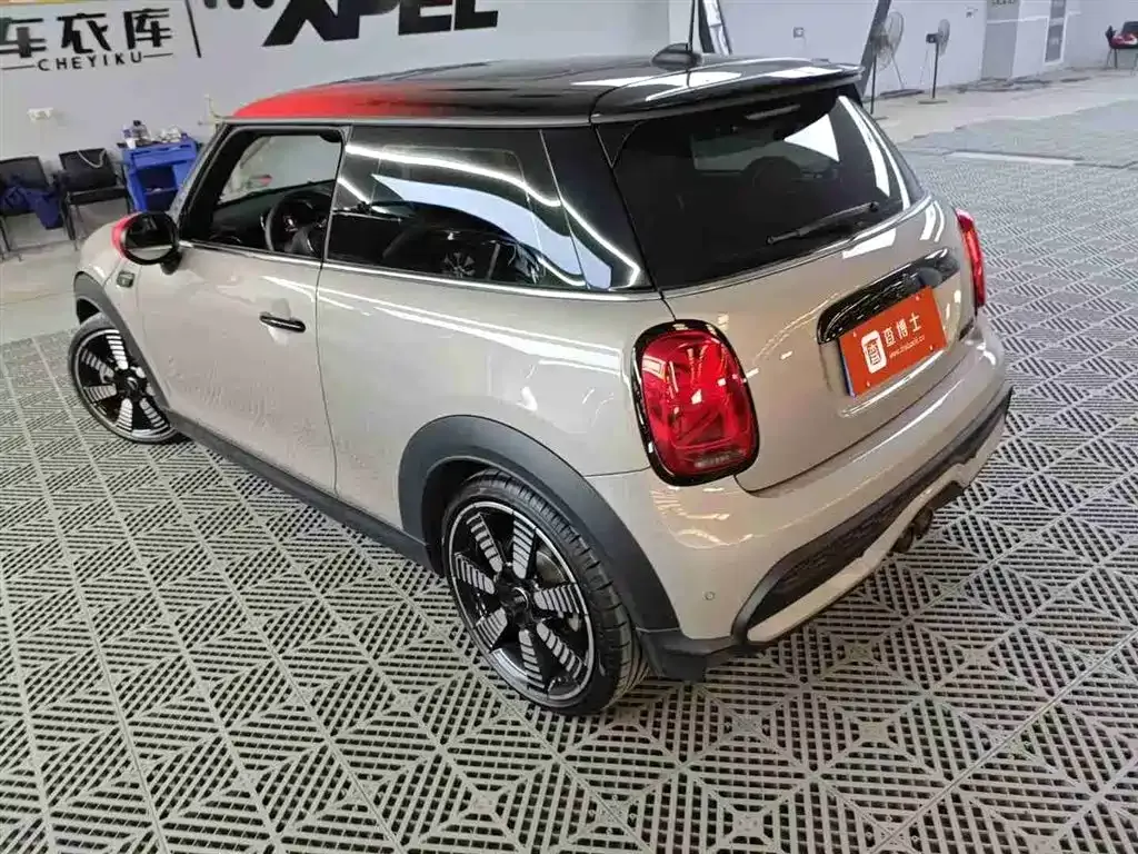 MINI Cooper (3-door) 2024 из CN, фото 4