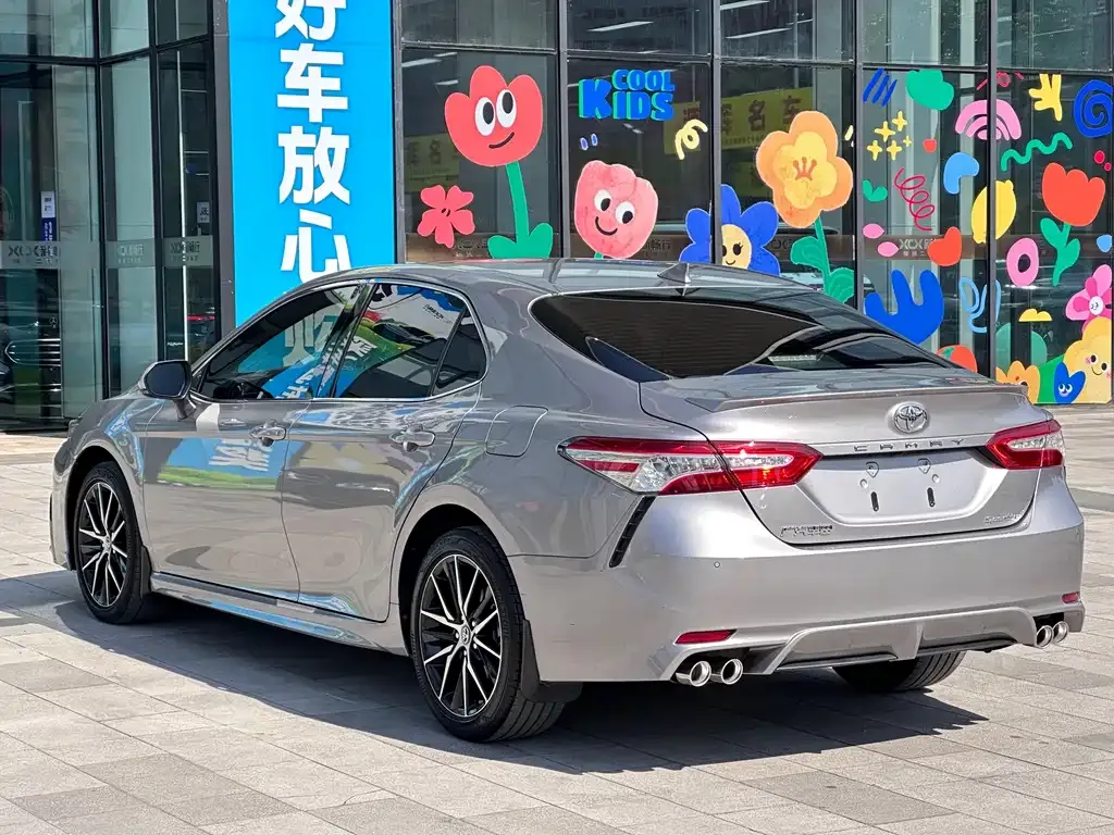Toyota Camry 2022 из CN, фото 7