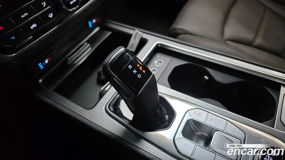 KG Mobility (Ssangyong) Rexton — фото 9