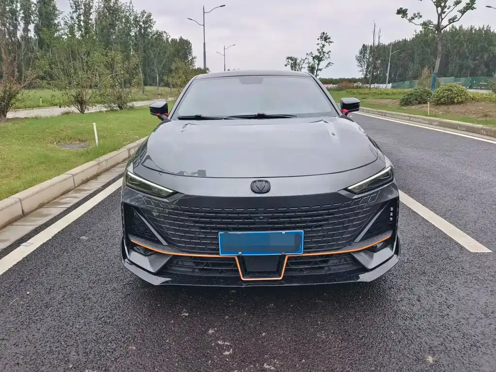 Changan UNI-V 2023 из CN, фото 2