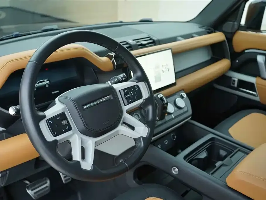 Land Rover Defender — фото 10
