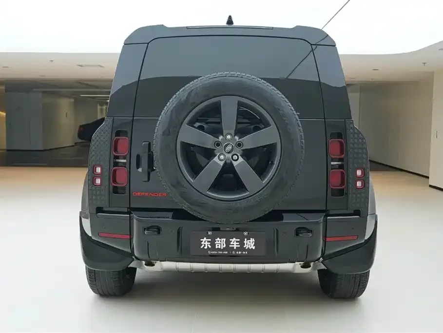Land Rover Defender — фото 5