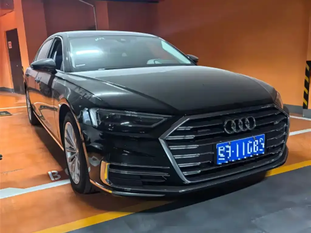 Audi A8 — фото 3