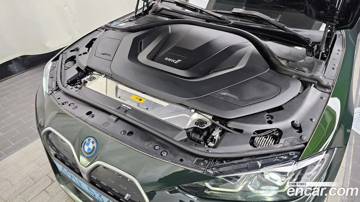 BMW i4 2022 из KR, фото 6