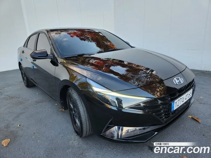 Hyundai AVANTE — фото 1