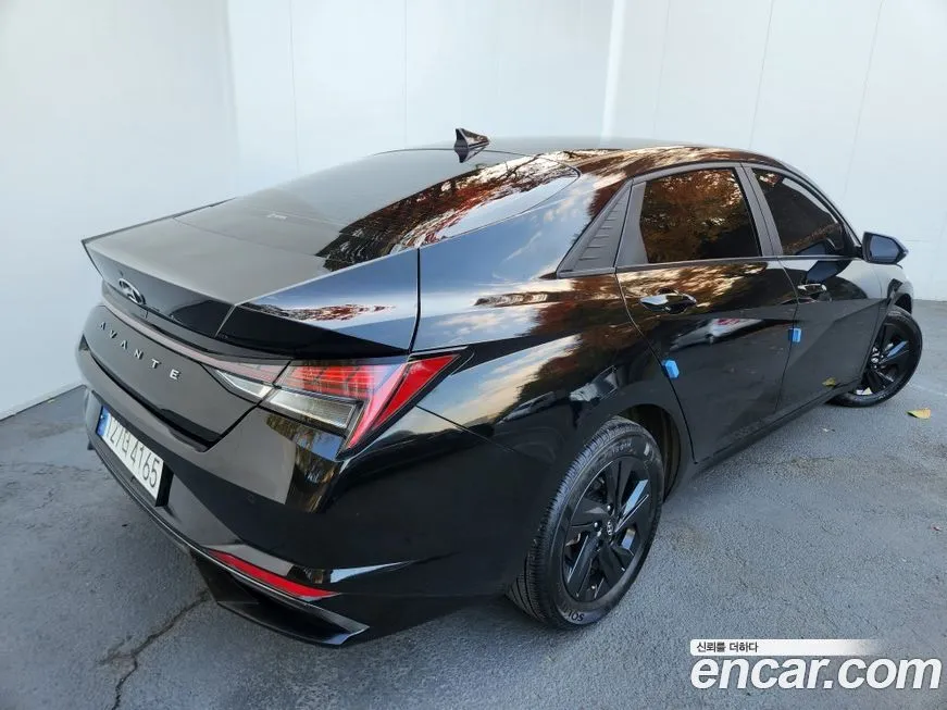 Hyundai AVANTE — фото 4