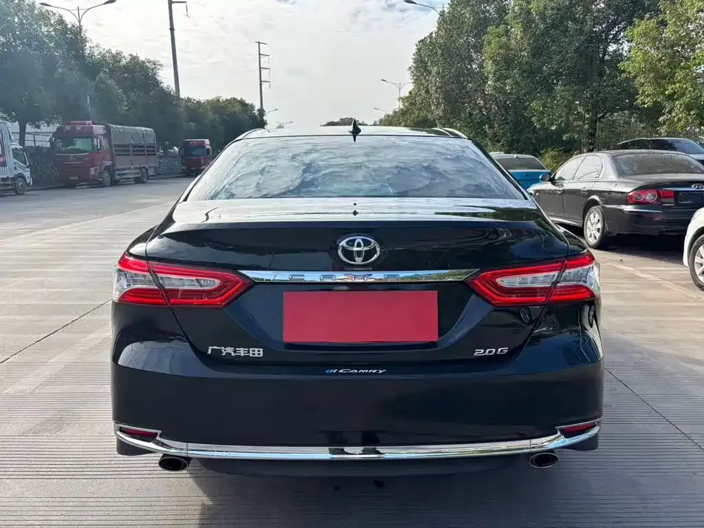 Toyota Camry 2023 из CN, фото 8