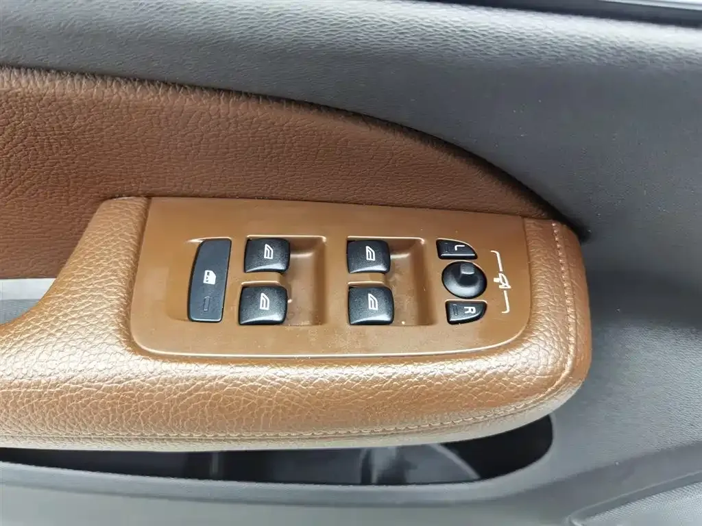 Volvo S60 2022 из CN, фото 9