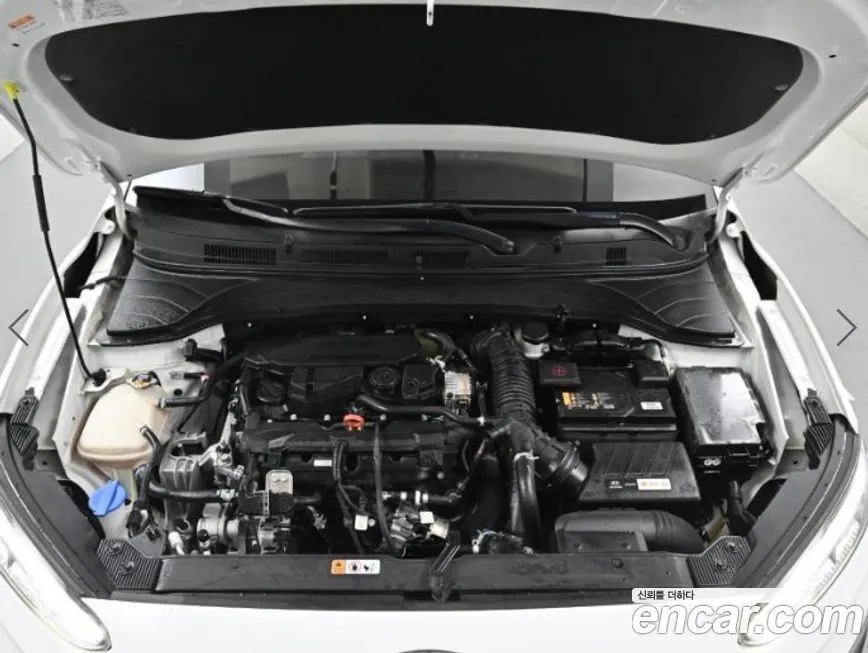Hyundai Kona 2021 из KR, фото 5