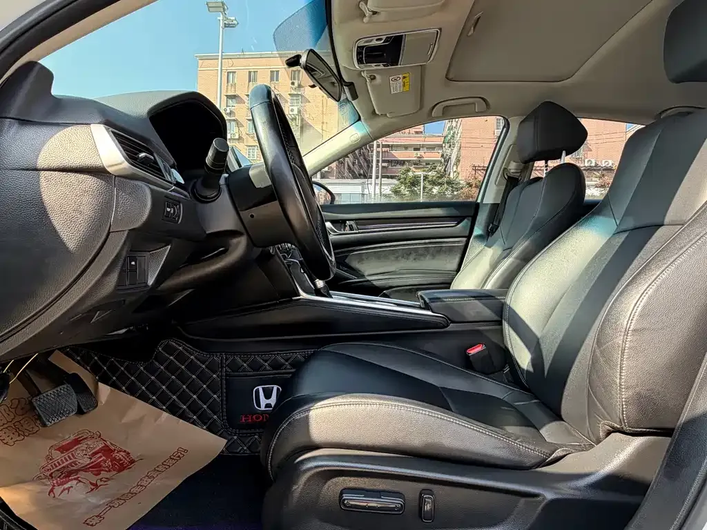 Honda Accord 2022 из CN, фото 7