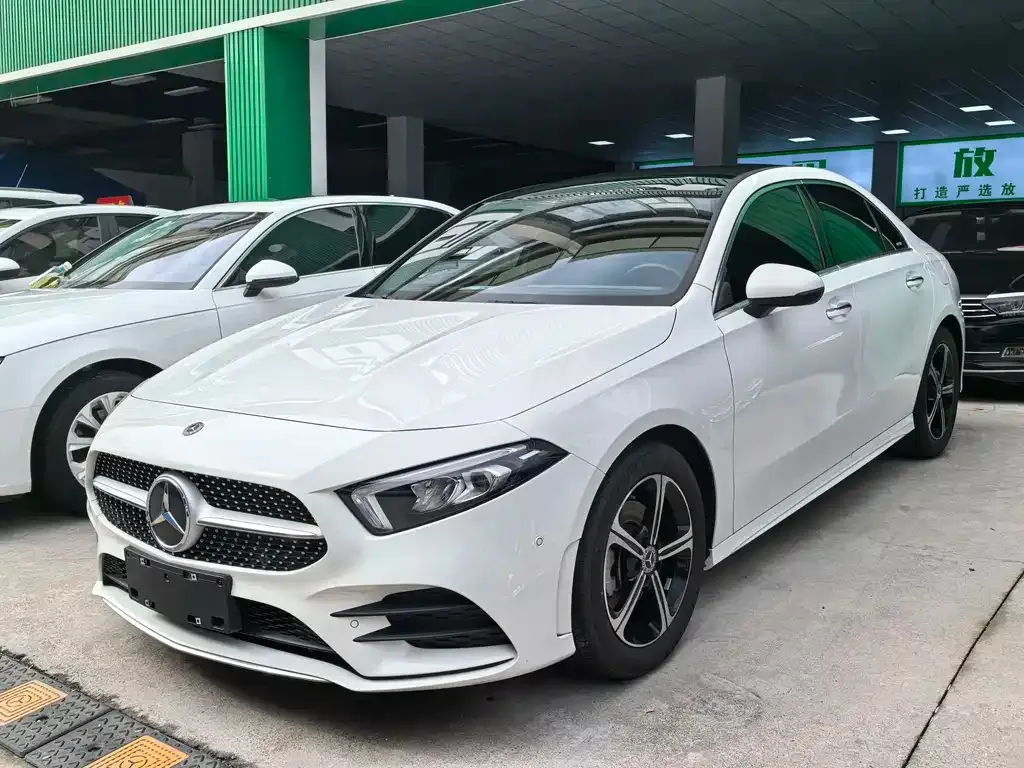 Mercedes-Benz A-Class 2023 из CN, фото 1