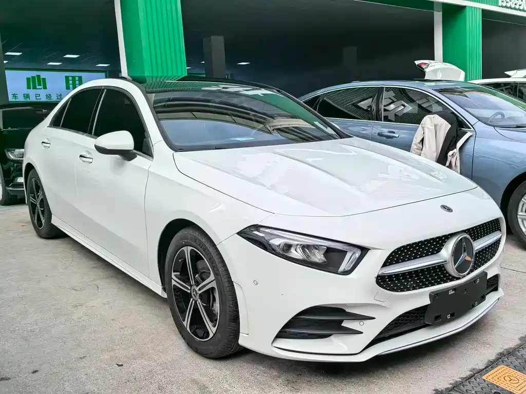 Mercedes-Benz A-Class 2023 из CN, фото 3
