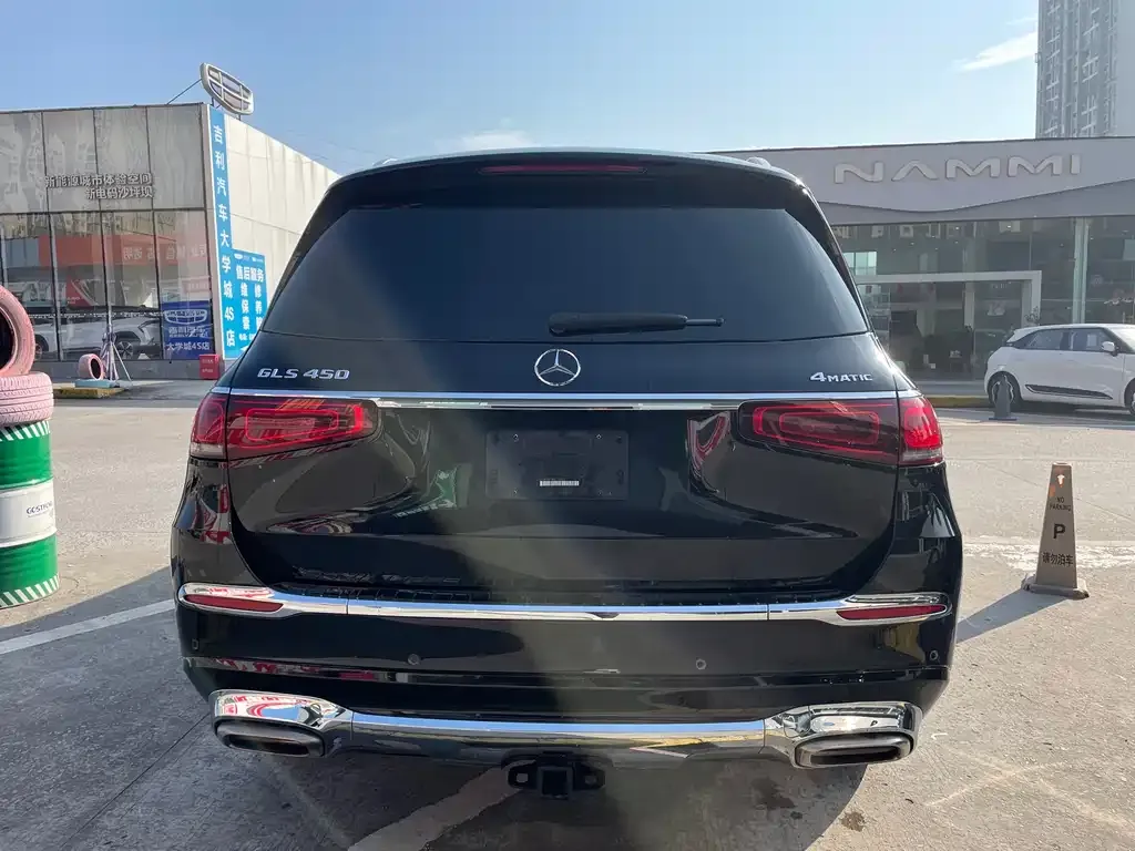 Mercedes-Benz GLS — фото 5