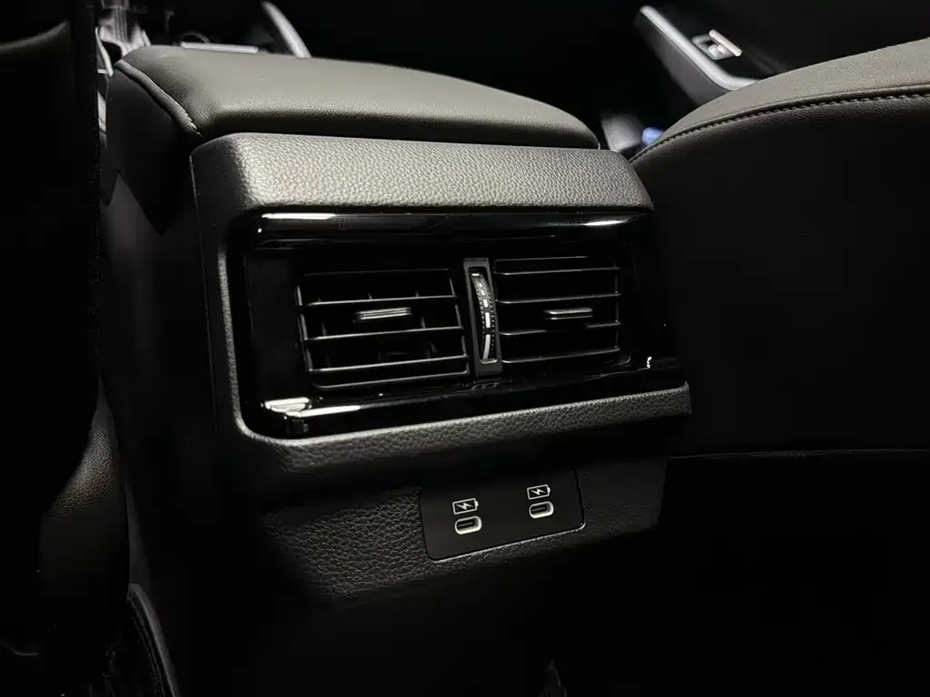 Honda Accord 2024 из CN, фото 8