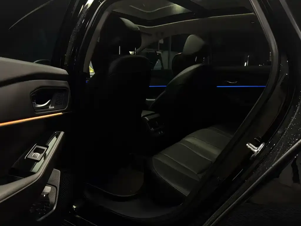 Honda Accord 2024 из CN, фото 9