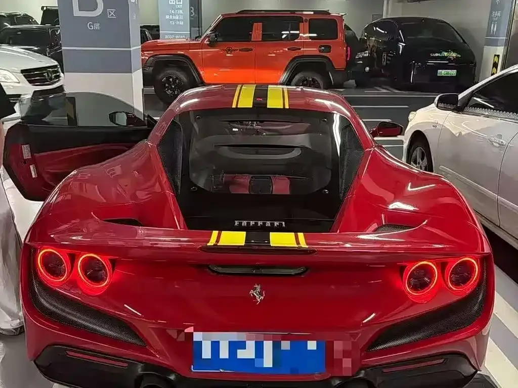 Ferrari F8 2022 из CN, фото 2