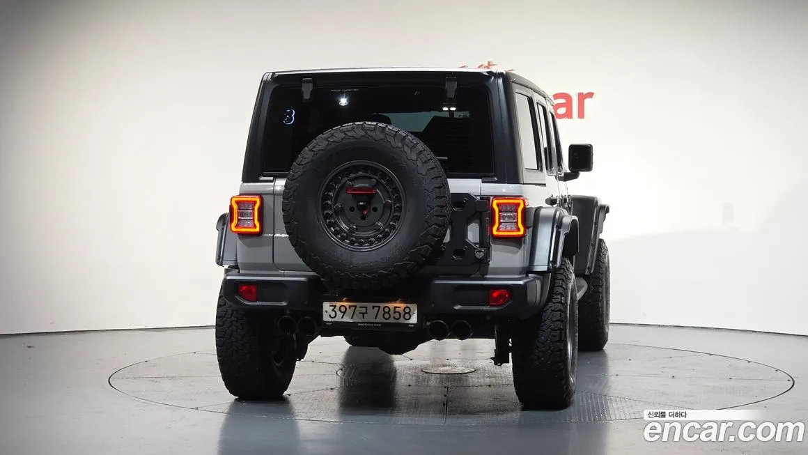 Jeep Wrangler 2021 из KR, фото 4