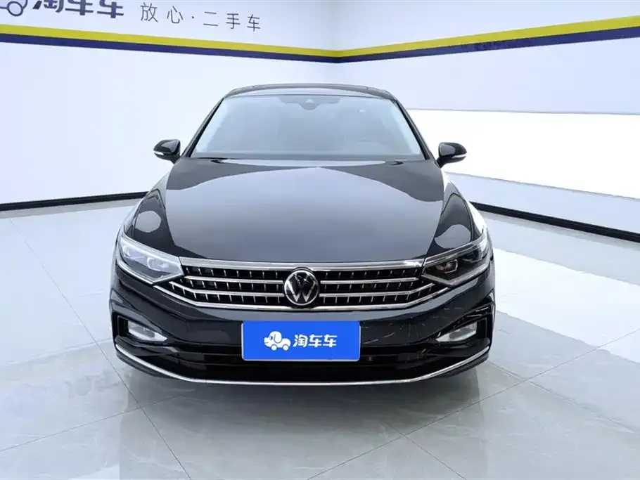 Volkswagen Magotan 2023 из CN, фото 2