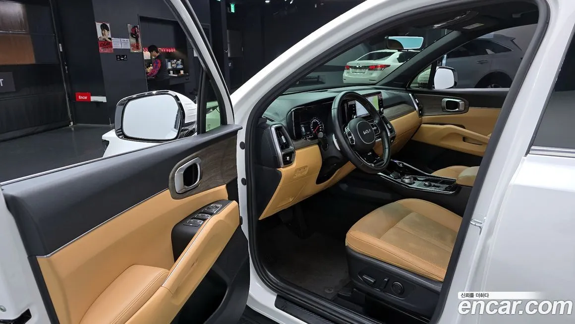 Kia Sorento — фото 10