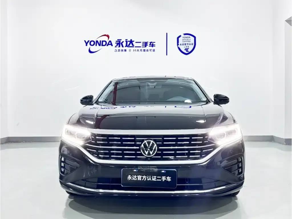 Volkswagen Passat — фото 5