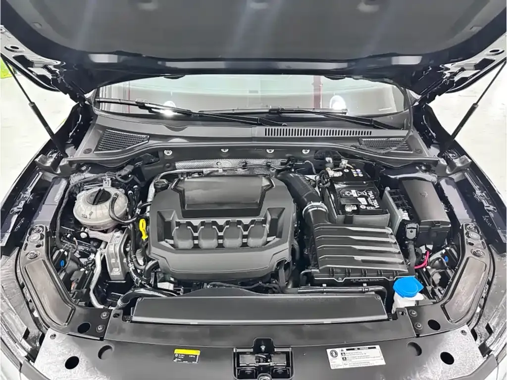 Volkswagen Passat — фото 7