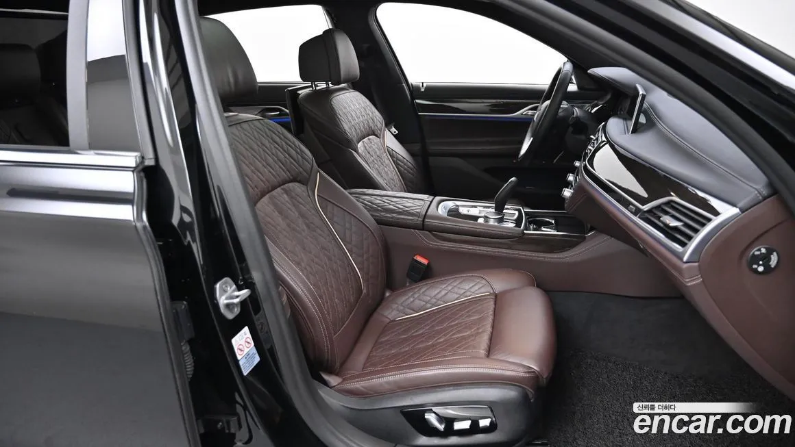 BMW 7-Series 2021 из KR, фото 10