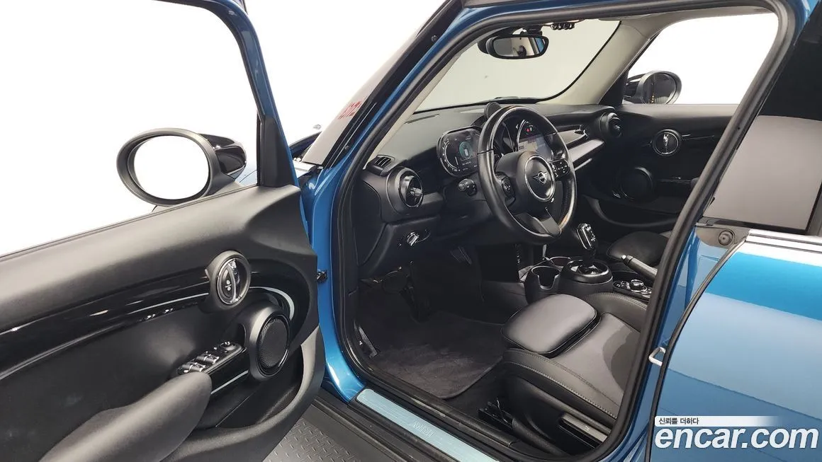 Mini Cooper 2022 из KR, фото 10