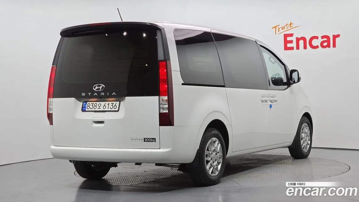 Hyundai Staria 2023 из KR, фото 2