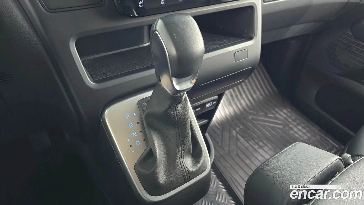 Hyundai Staria 2023 из KR, фото 9