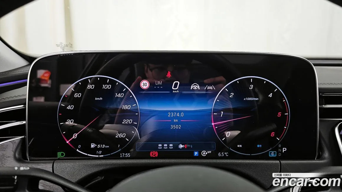 Mercedes-Benz E-Class 2025 из KR, фото 8