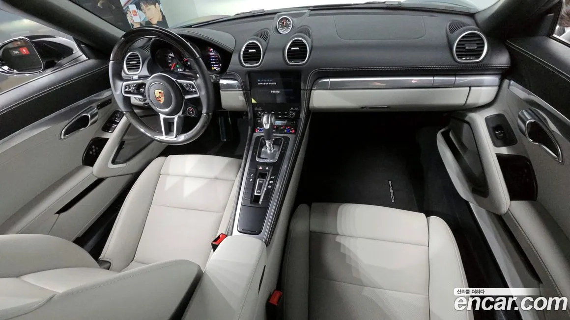 Porsche 718 2024 из KR, фото 7