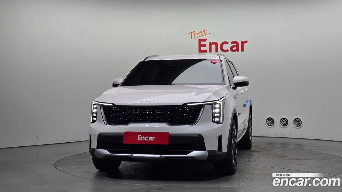 Kia Sorento — фото 3