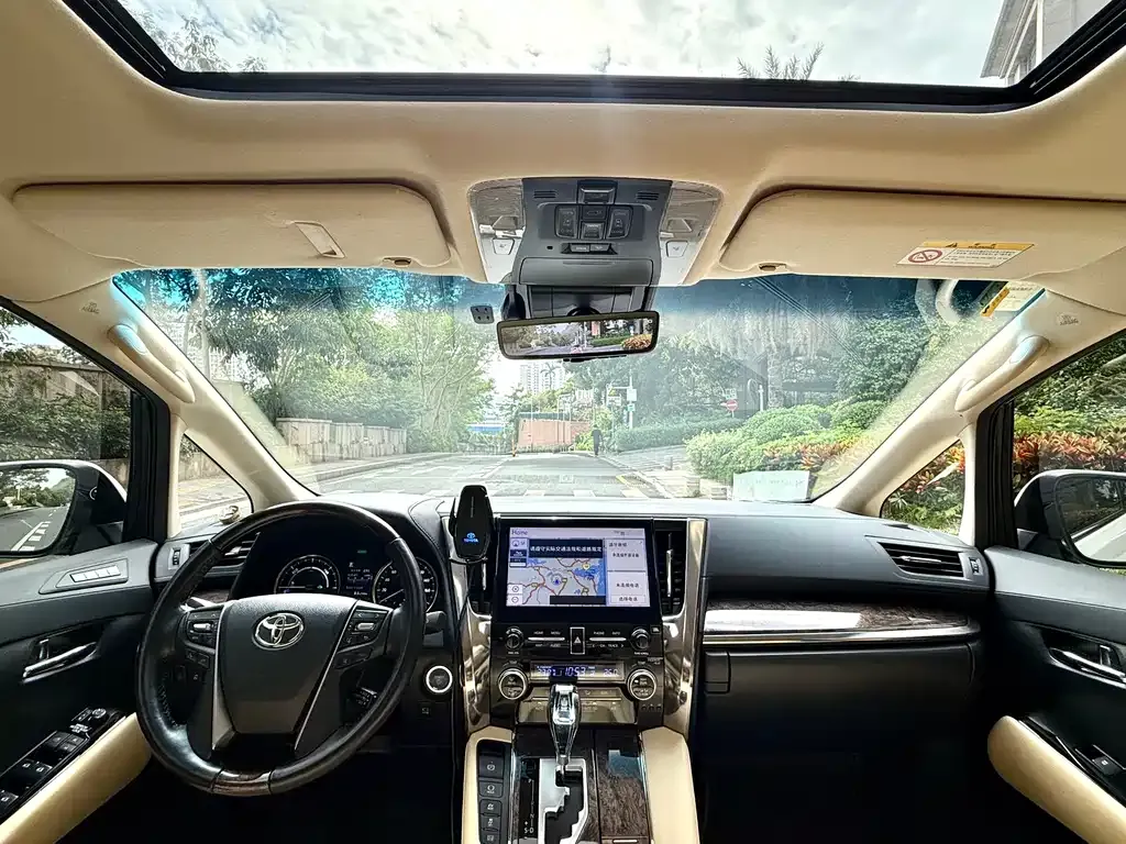 Toyota Vellfire 2021 из CN, фото 6