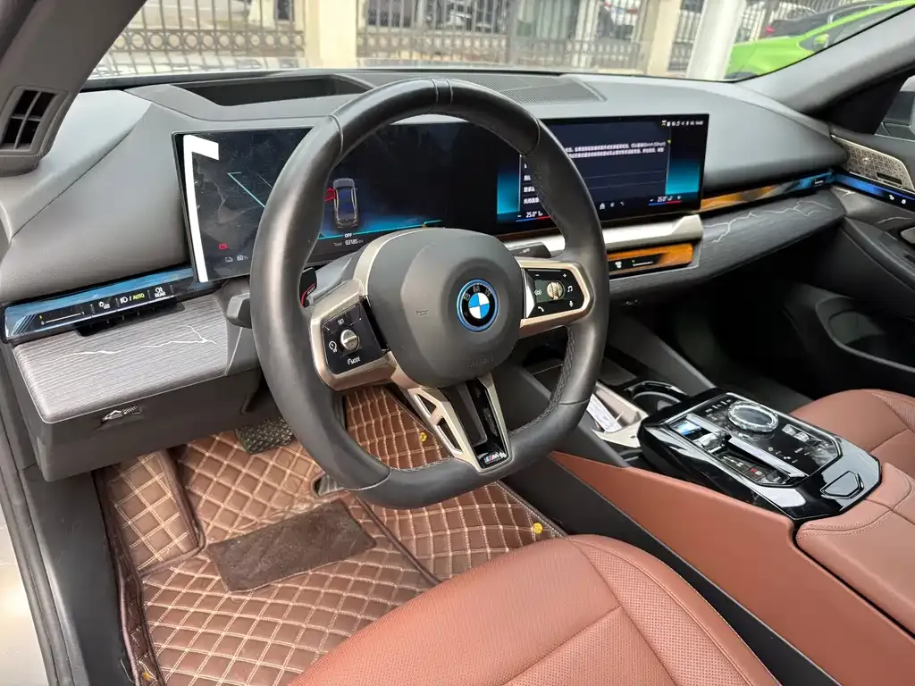 BMW i5 2024 из CN, фото 7