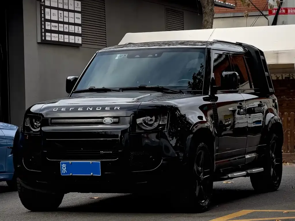 Land Rover Defender 2023 из CN, фото 1