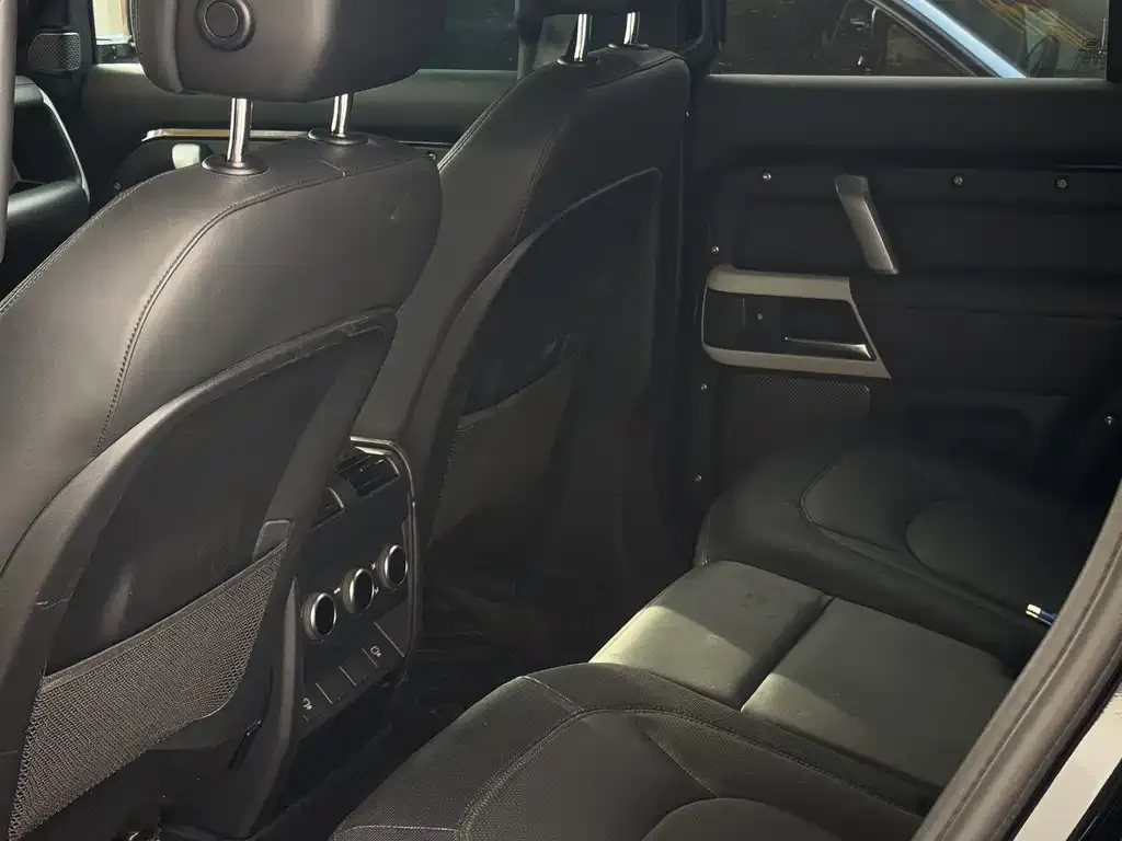 Land Rover Defender 2023 из CN, фото 6