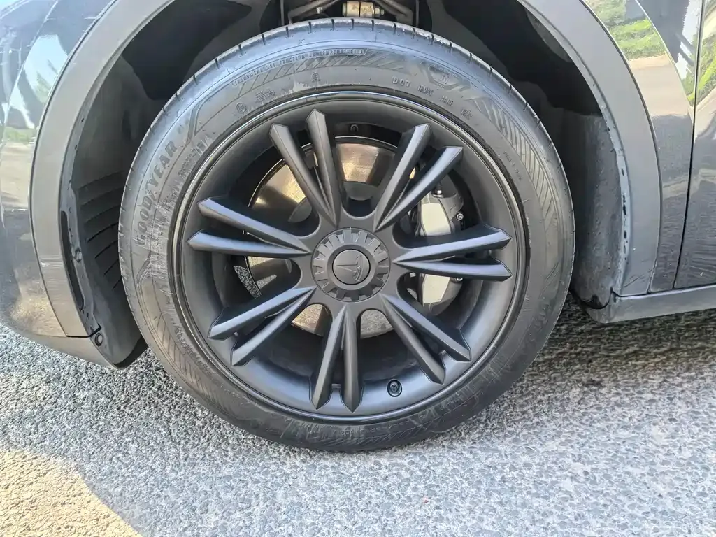 Tesla Model Y 2024 из CN, фото 6