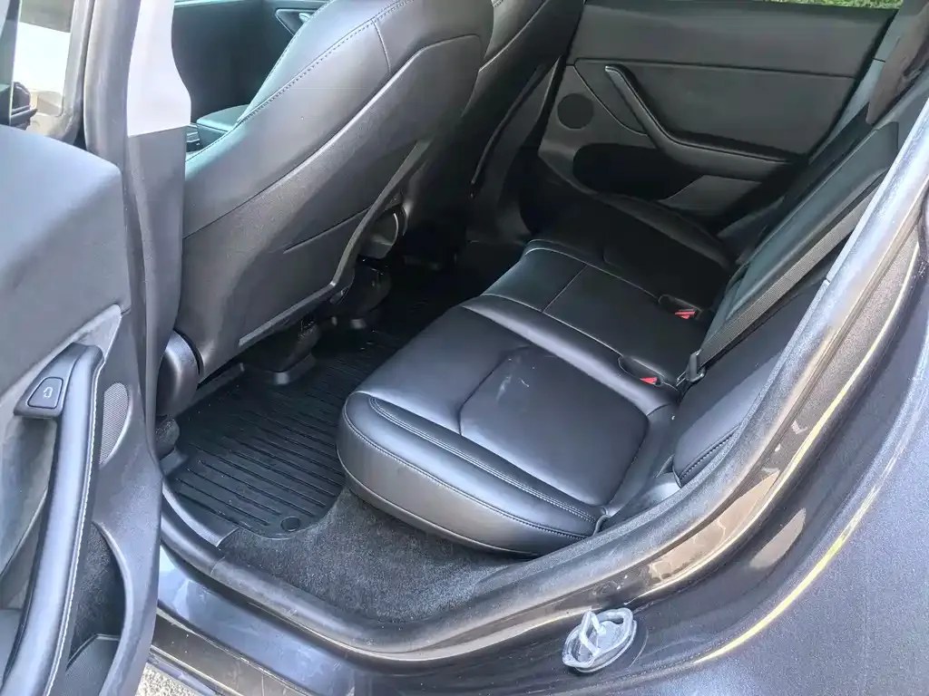 Tesla Model Y 2024 из CN, фото 9