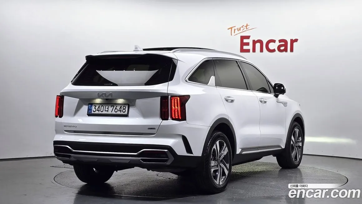 Kia Sorento 2023 из KR, фото 2