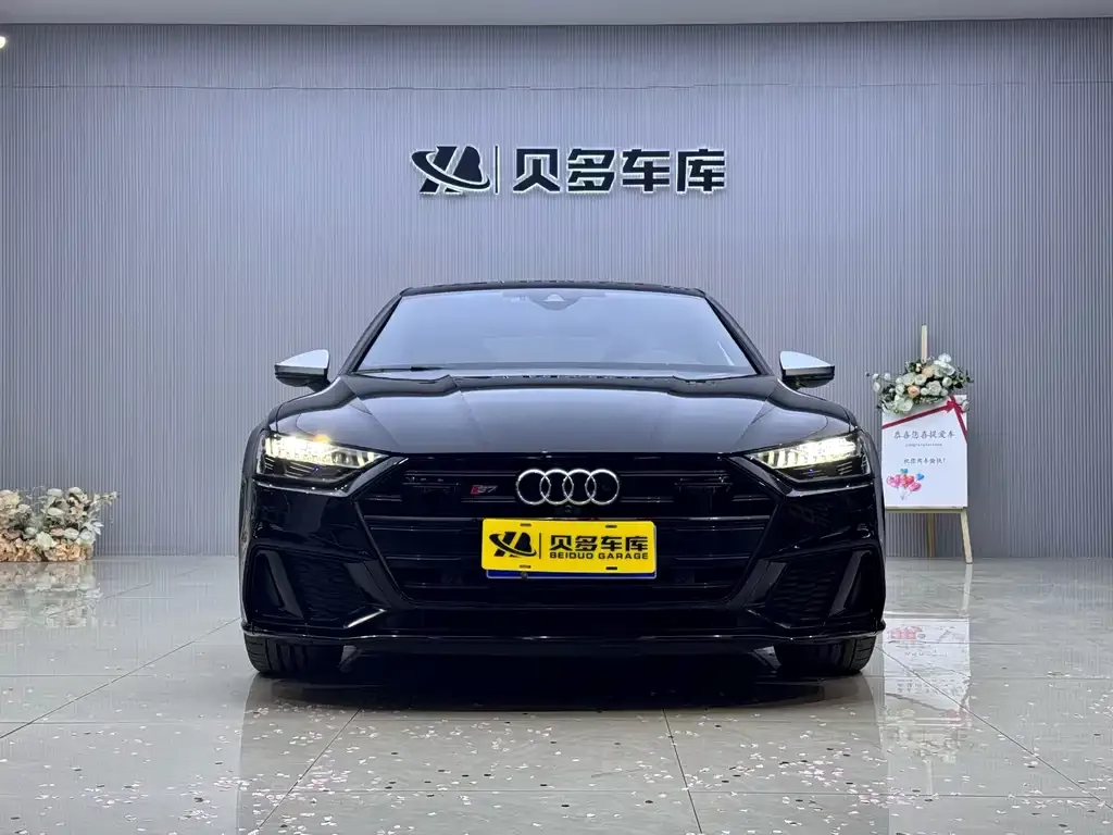 Audi S7 2022 из CN, фото 2